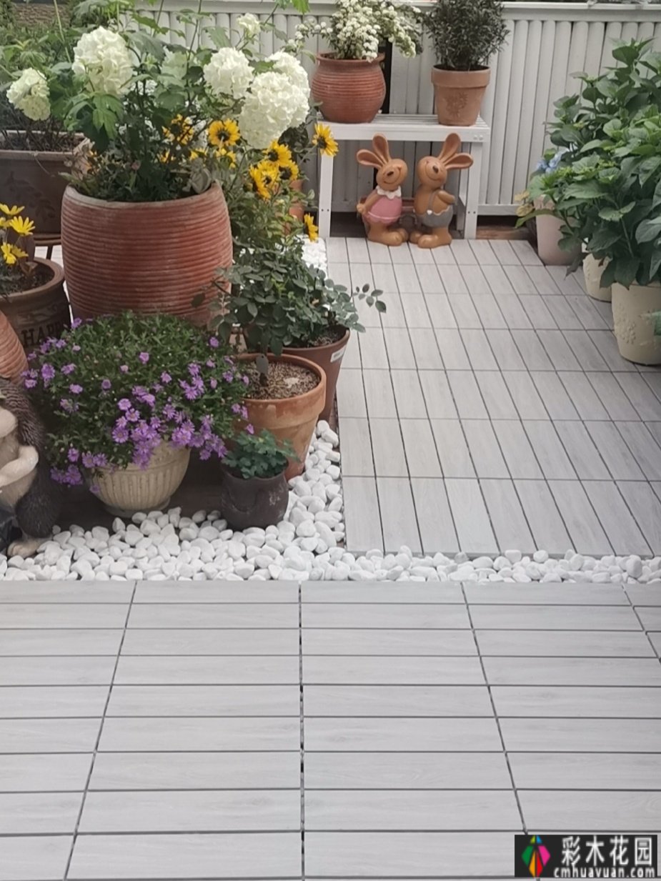 40㎡露台改造，DIY折腾成小花园，每个角落，都很美。